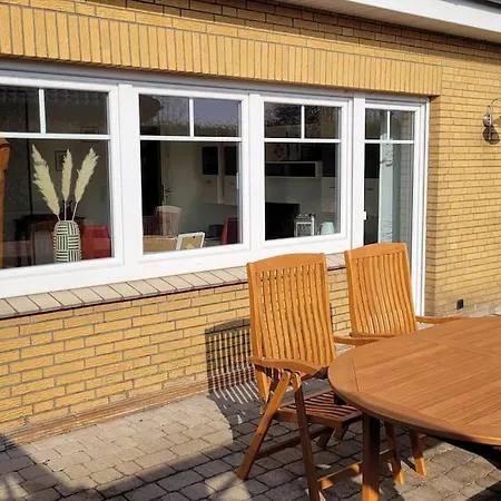 Holiday home Fh Ostfriesland To Huus, Zw. Emden Und Greetsiel *