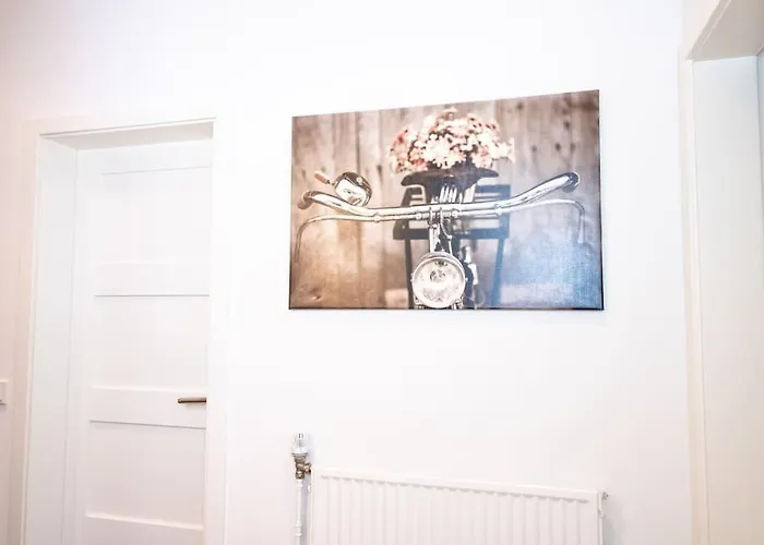 Fh Ostfriesland To Huus, Zw. Emden Und Greetsiel بيت للعطل Hinte