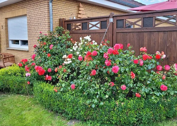 Fh Ostfriesland To Huus, Zw. Emden Und Greetsiel بيت للعطل